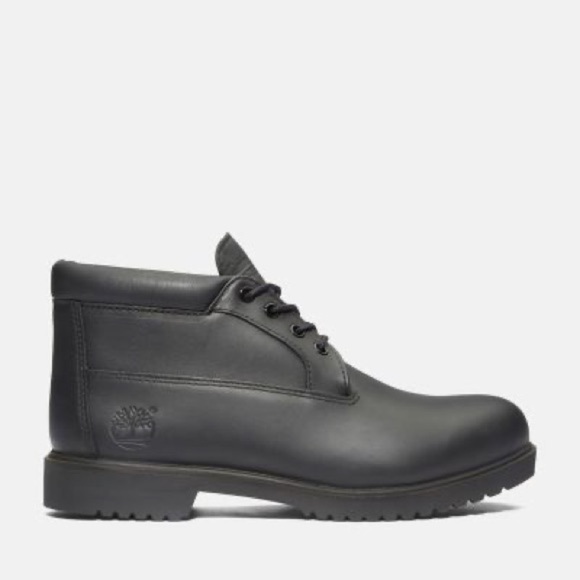 Timberland Men\'s Newman Waterproof Chukka Boots in Black main image 4